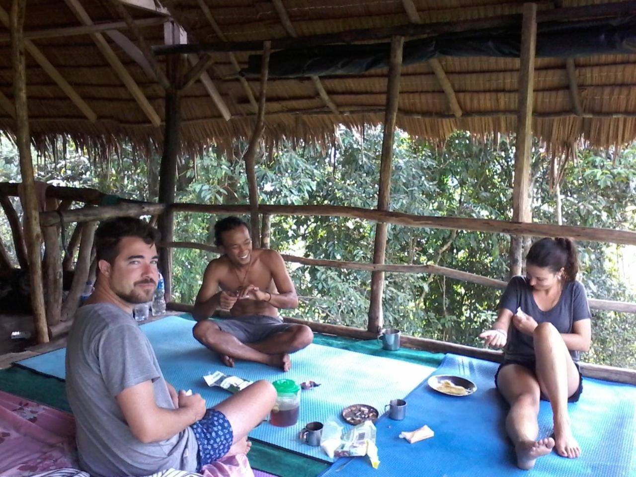 Orangutantreksumatra & Lovely Jungle Lodge Only Book If You Are Treking With Us 부킷 라왕 객실 사진